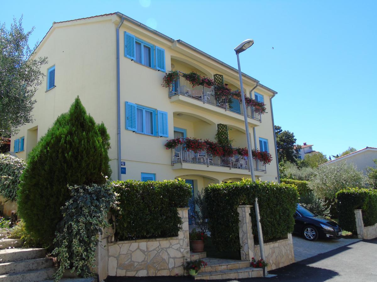 Apartment Karla Пореч Экстерьер фото